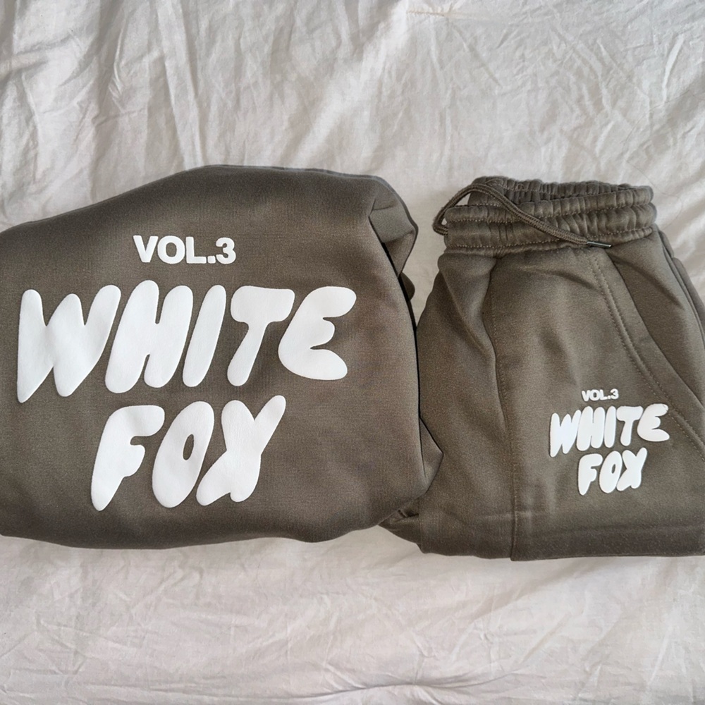 White fox hoodie set
